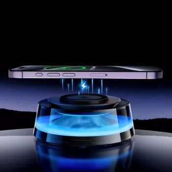 3-in-1 Magnetic Car Charger: Diffuser + Ambient Light